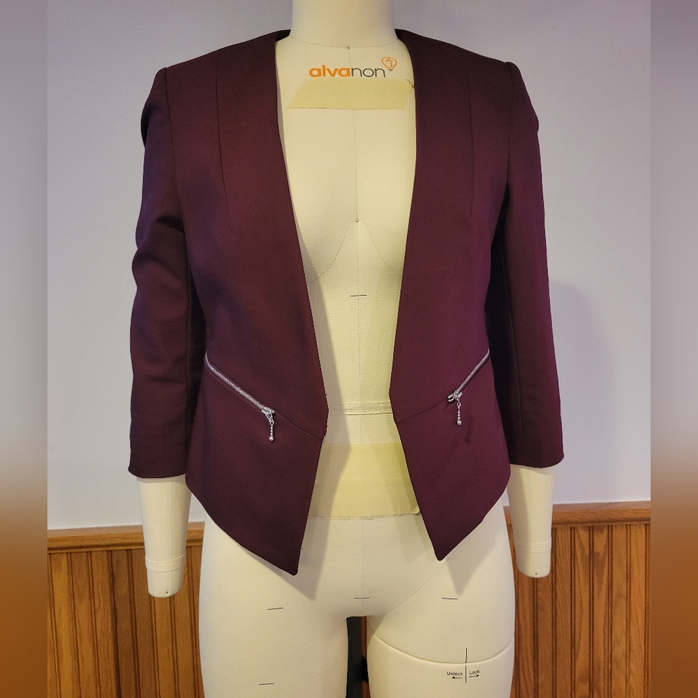 Express Cropped Blazer